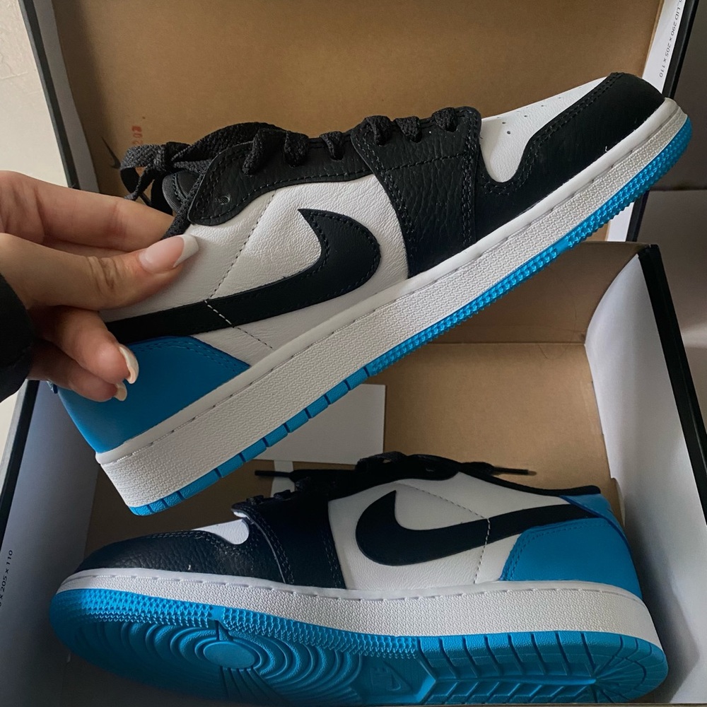 Jordan 1 Retro Low UNC